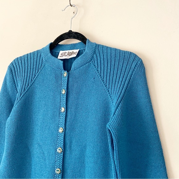 St John•DAMAGED blue knit button up cardigan blouse - Picture 5 of 12